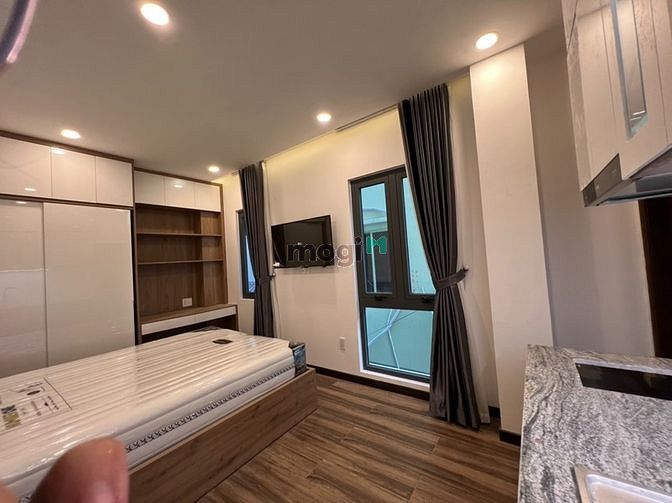Hình ảnh CHDV Studio Ban công, cửa sổ Giáp Lê Văn Sỹ_Bao phí_An ninh có Bảo vệ