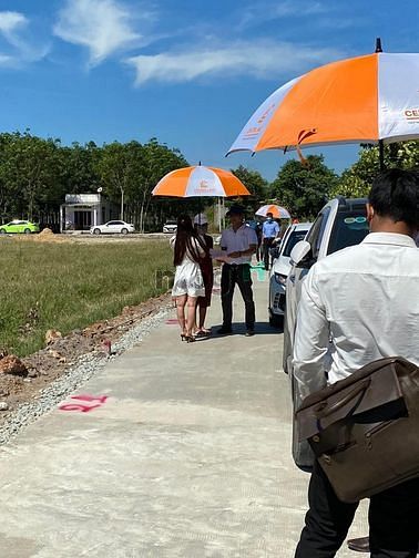 Hình ảnh Bán đất lô mặt đường chợ giá 8,9tr/m