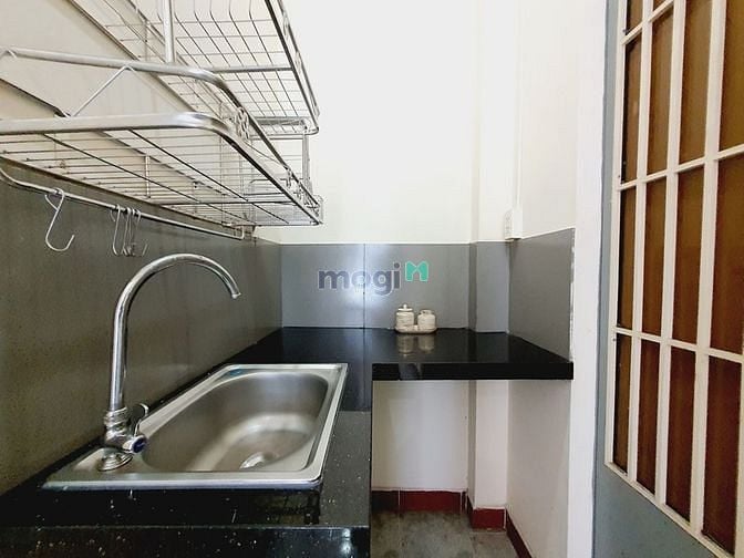 Hình ảnh THUÊ PHÒNG COZRUM - Mb6623 nạp rút nhanh chóng có ban công cửa sổ, ánh sáng ngập phòng