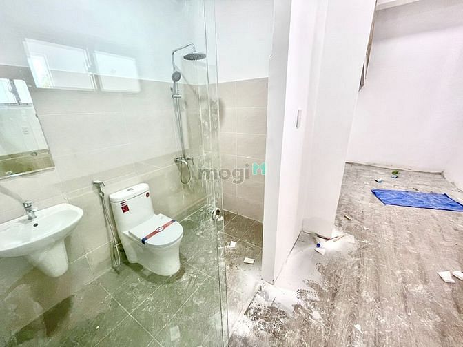 Hình ảnh CHDV Duplex mới Ngay Hàng Xanh_Khu đông dân cư, An ninh_Full nt