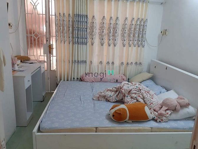 Hình ảnh Nhà quận 1 - Cách mặt tiền TRẦN Hưng Đạo 30m - 3 tầng- Ở ngay- 4.85 tỷ
