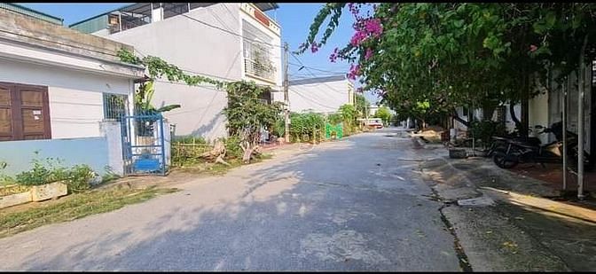 Hình ảnh Cần bán gấp lô đất 80m ngang 5, phường đông hải, tp thanh hoá