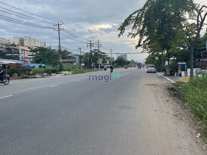 Hình ảnh Chủ gửi bán gấp đất mặt tiền Lương Định Của. Gía 71 tỷ