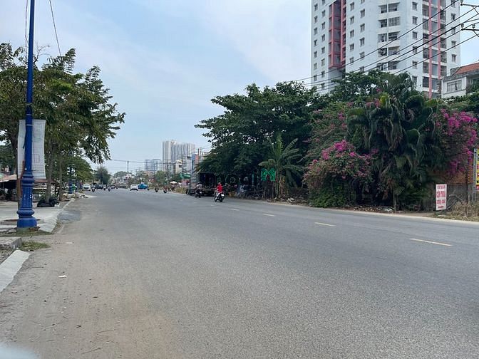 Hình ảnh Chủ gửi bán gấp đất mặt tiền Lương Định Của. Gía 71 tỷ