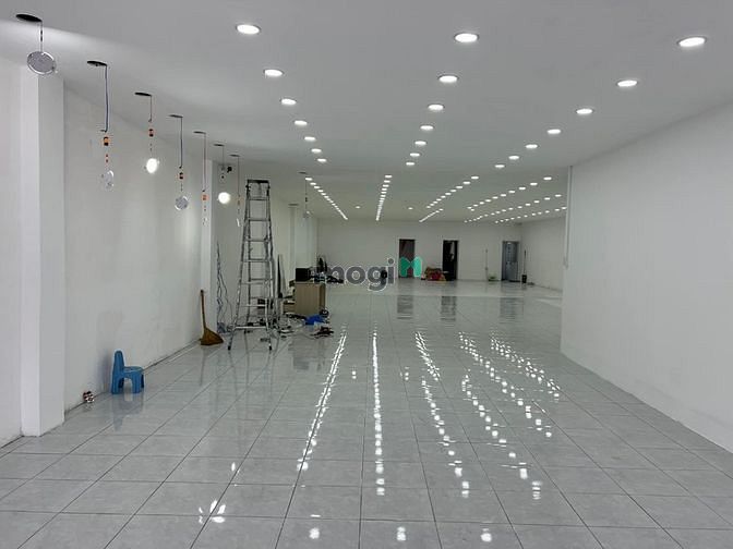 Hình ảnh MTKD 8x20 đường kd sầm uất bật nhất Tân Phú
