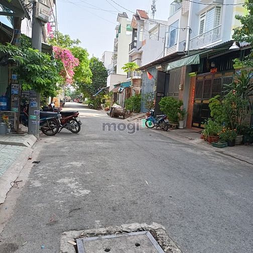 Hình ảnh Bán đất Mặt Tiền đường số 3, Bình Tân 4x25 giá 4 tỷ( TL) đường 7m thog