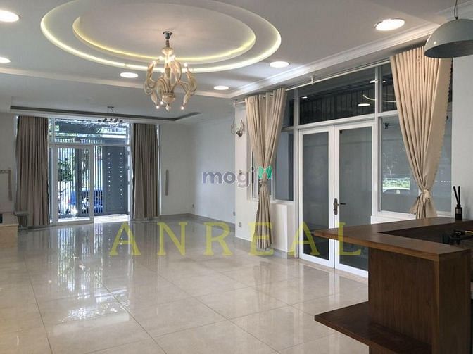 Hình ảnh Biệt thự 15x20m , Hầm 3 lầu , gần Cầu Sài Gòn