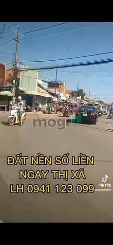 Hình ảnh Bán lô đất ngay ngã tư chơn thành bình phước giá 1 tỷ/m