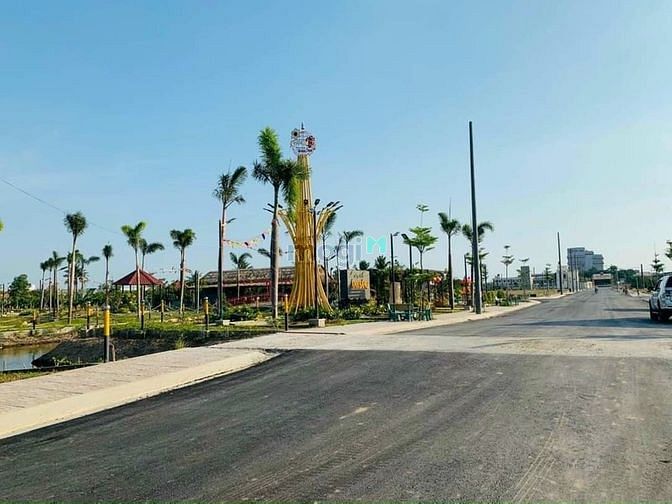 Hình ảnh Bán đất mặt tiền thổ cư Cần Đước Long An
