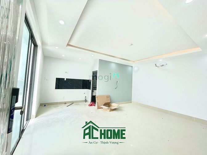 Hình ảnh phòng mới xây chung cư mini có ban công
