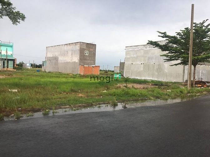 Hình ảnh Đất MT đường Huỳnh Văn Trí cách trường THPT Bình Chánh chỉ 200m.