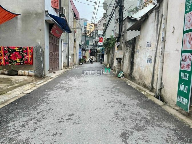 Hình ảnh Bán giúp chị gái lô đất đất 44m2 tại ngõ 80 Hoa Lâm, đường ô tô thông