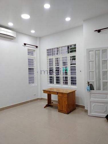 Hình ảnh Cho Thuê Nhà hẻm 18 Nguyễn Cửu Vân.P17.Q.Bình Thạnh