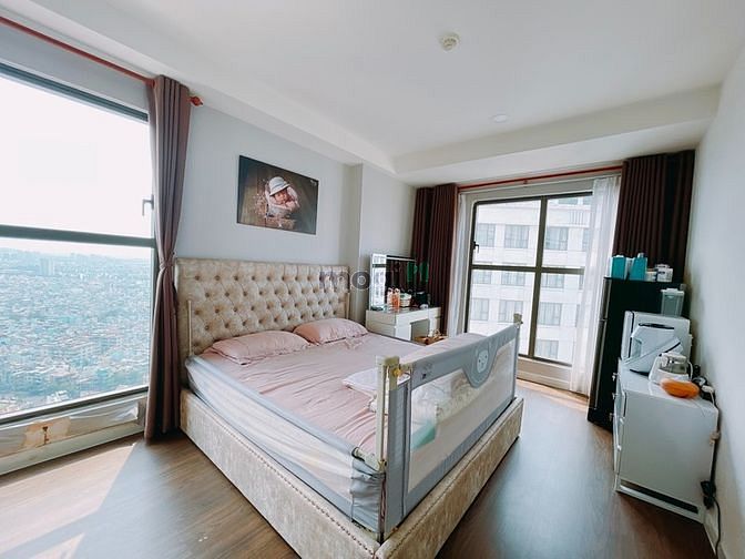 Hình ảnh Bán căn góc 2PN 2WC 80m2 SaiGon Royal Quận 4 full nội thất giá 7.7 tỷ