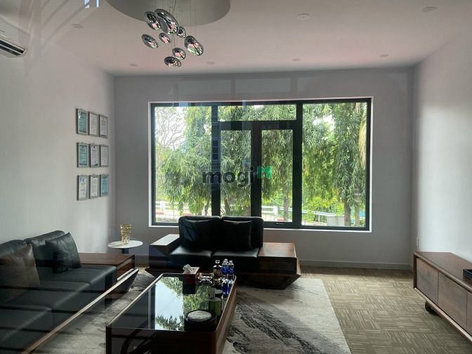 Hình ảnh Bán Biệt thự áp kính khu COMPOUND THẢO ĐIỀN Q2 - DT: 450m2 - 95 tỷ