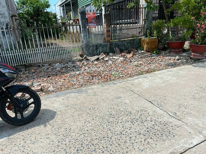 Hình ảnh Đất thổ cư 174m2 cách biển Tx.Lagi 1km