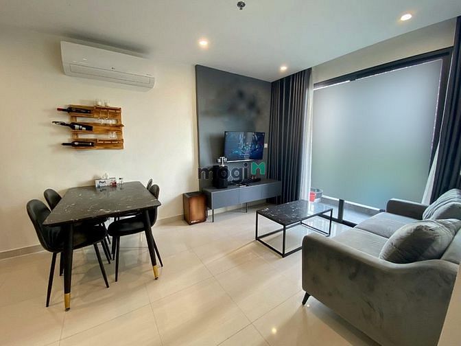 Hình ảnh Cho thuê căn 2PN full hết nội thất view hồ bơi tầng ở Vinhome Quận 9