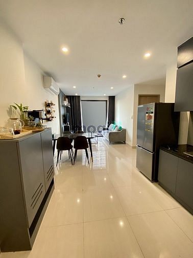 Hình ảnh Cho thuê căn 2PN full hết nội thất view hồ bơi tầng ở Vinhome Quận 9