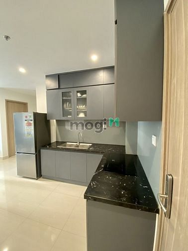 Hình ảnh Cho thuê căn 2PN full hết nội thất view hồ bơi tầng ở Vinhome Quận 9