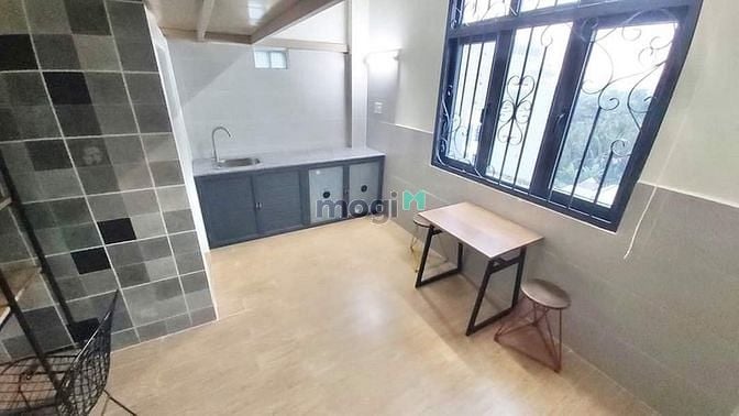 Hình ảnh Phòng có gác - Máy lạnh ngay Lê Văn Việt Q9 rẽ vào
