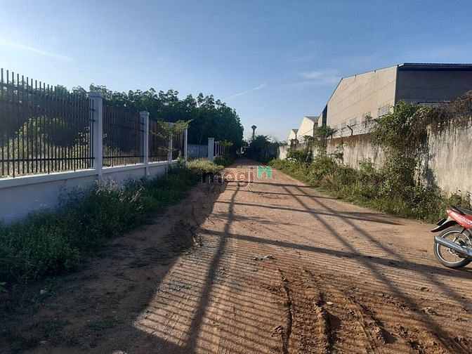 Hình ảnh Bán đất 2MT An Điền, Bến Cát, DT:23.765m2, SHR, giá 20 tỷ/ha