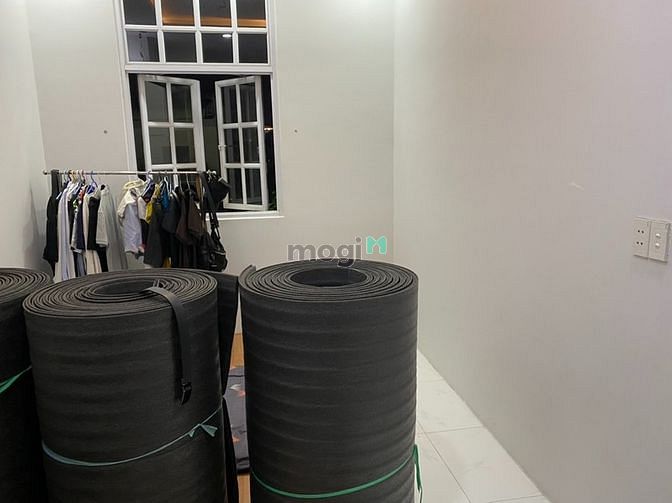 Hình ảnh HOT! Cho thuê nguyên tầng 2 nhà phố!!!