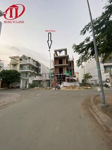Hình ảnh BDS Hùng Vĩ Land Bán nền 2 mặt tiền view Công Viên KDC Y Tế Q2