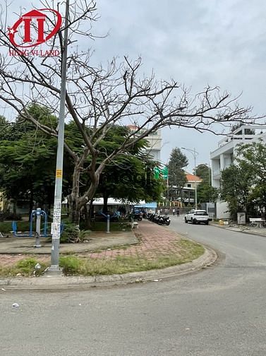 Hình ảnh BDS Hùng Vĩ Land Bán nền 2 mặt tiền view Công Viên KDC Y Tế Q2