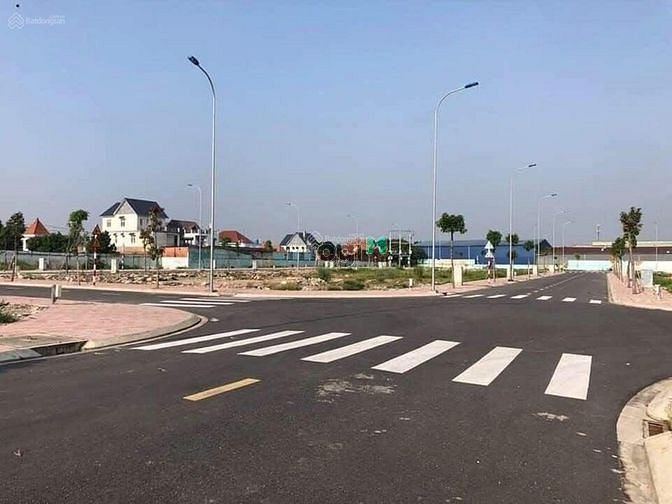 Hình ảnh KDC Đinh Thị Thi, Thủ Đức, liền kề KĐT Vạn Phúc, SHR giá 2,1 tỷ/80m2