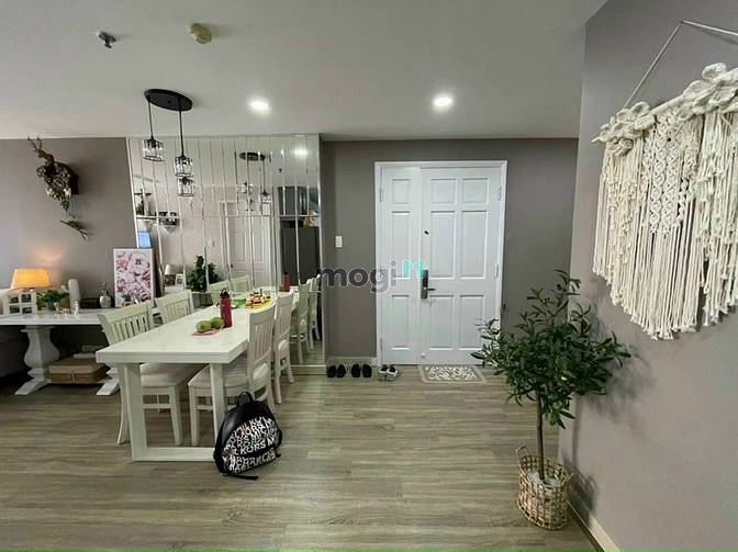 Hình ảnh Bán the harmona 80m2 2pn 2wc tặng nội thất cao câp