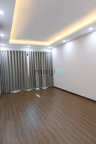 Hình ảnh Bán nhà 34 Hoàng Cầu, Đống Đa, 46m2x7T thang máy, gần hồ, Giá 15 tỷ