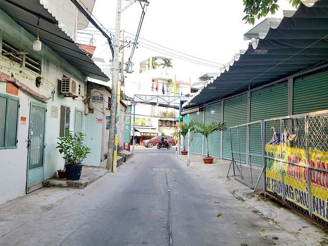 Hình ảnh Bán nhà HXH đường Vườn Lài Tân Phú