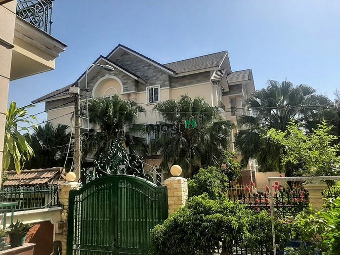 Hình ảnh BIỆT THỰ MẶT TIỀN ĐƯỜNG SỐ 61, Tân Phong, Quận 7
