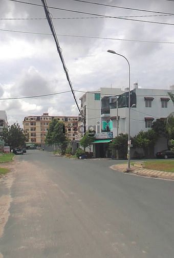Hình ảnh Cần bán đất nền gần KDC An Sương. SHR.Giá 2tỷ3. DT 100m2. XDTD