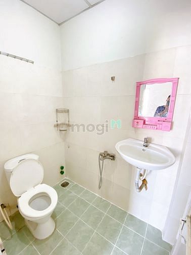 Hình ảnh Phòng rộng 2 cửa lớn Full nội thất