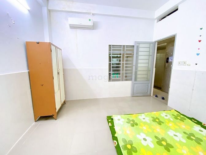 Hình ảnh Phòng rộng 2 cửa lớn Full nội thất