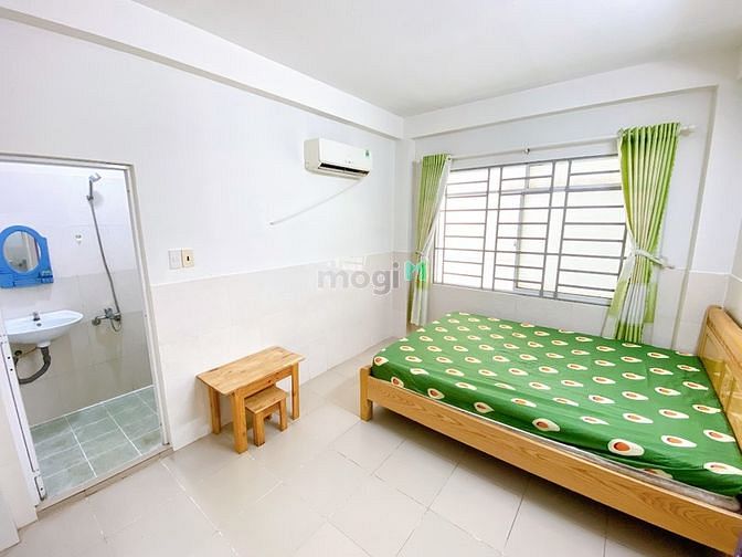 Hình ảnh Phòng rộng 2 cửa lớn Full nội thất