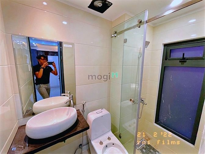 Hình ảnh Căn Hộ View Kính Ban Công New Mới Xây