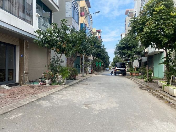 Hình ảnh Cần tiền xây nhà, bán 138m đất đấu giá tổ 16 Thạch Bàn