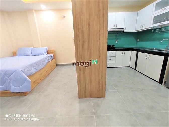 Hình ảnh Phòng ban công, view sân bay Tân Sơn Nhất tuyệt đẹp - Cửu Long ,TB