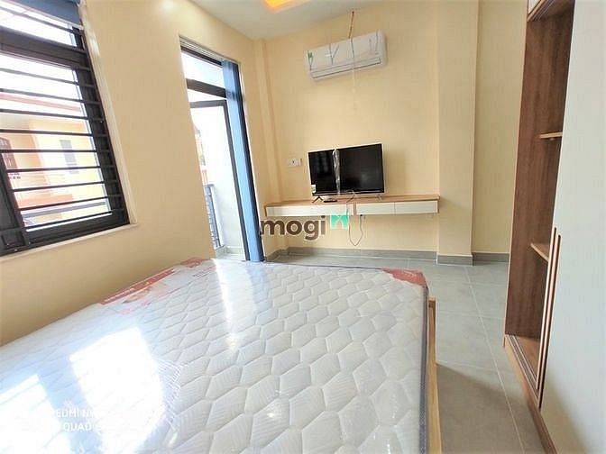Hình ảnh Phòng ban công, view sân bay Tân Sơn Nhất tuyệt đẹp - Cửu Long ,TB