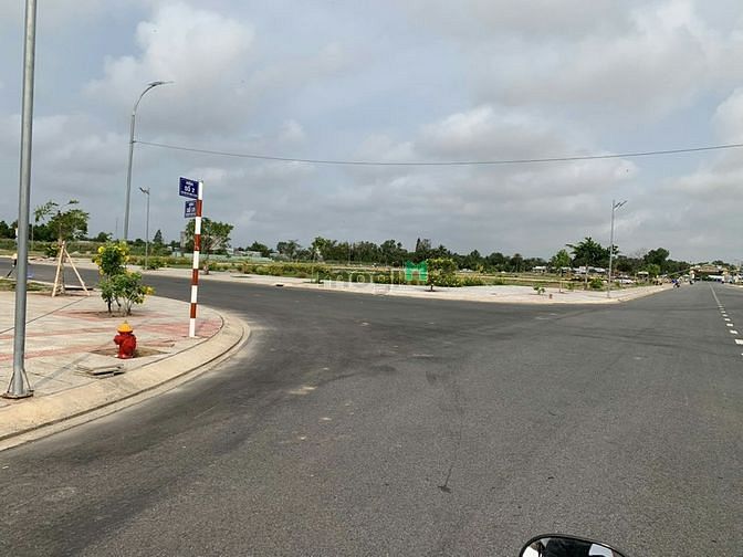 Hình ảnh Đất vàng giữa lòng thành phố biển