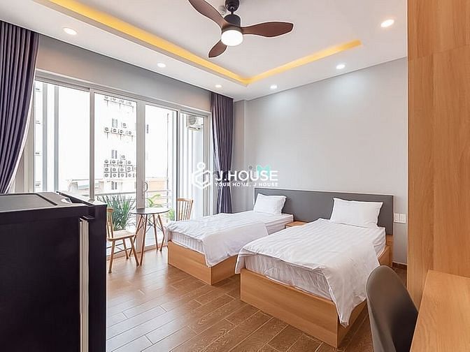Hình ảnh Mb6623 nạp rút nhanh chóng studio ban công, nội thất mới chưa sử dụng, yên thế Tân Bình