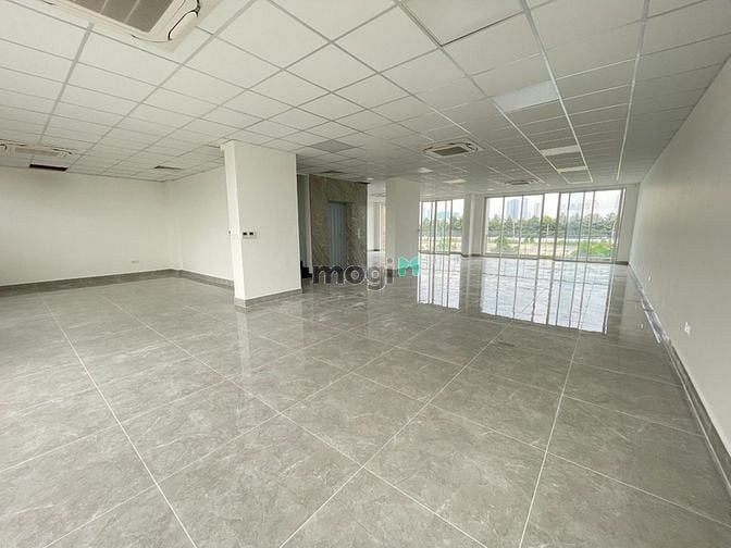 Hình ảnh Cho thuê cặp shophouse Saritown. Đã hoàn thiện có thang máy.