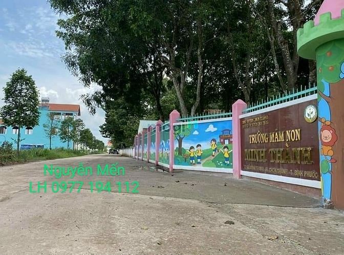 Hình ảnh Bán Gấp Lô Đất Ngay Trường Học Hiện Hữu Giá chỉ có 8,9tr