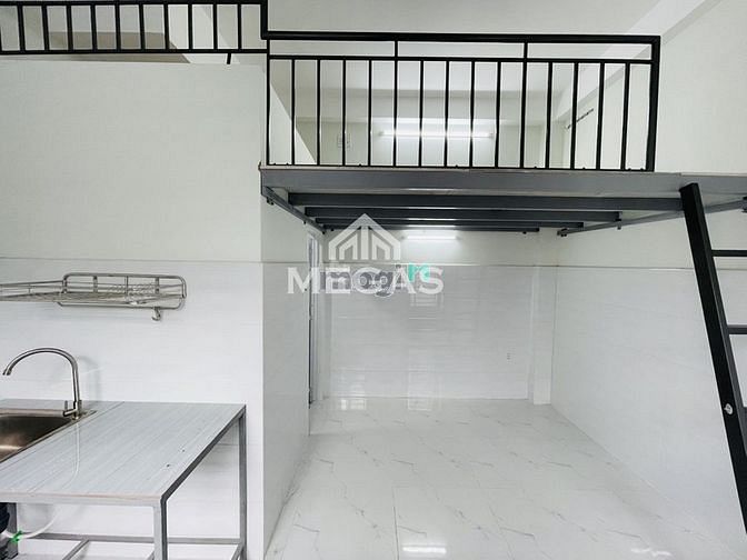 Hình ảnh Phòng mới xây sẵn máy lạnh gần Mã Lò