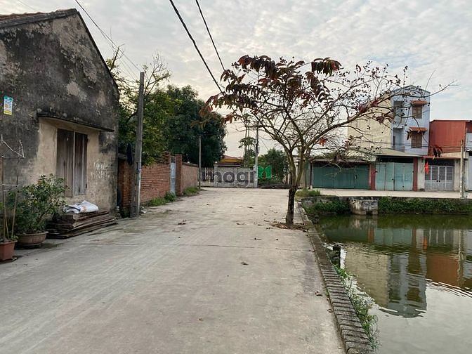 Hình ảnh Bán gấp 230m2 đất MT16m Hà Mãn, Thuận Thành, SĐCC 2022, chỉ 8triệu/m2.