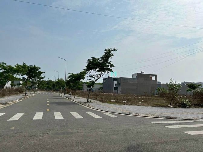 Hình ảnh Bán lô góc 2MT Lê Long Vân- Đặng Phú Thông, P Long Tâm, Tp Bà Rịa