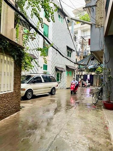 Hình ảnh Bán nhà Lạc Long Quân Phường 11 tân bình. Chợ vải Tân Bình