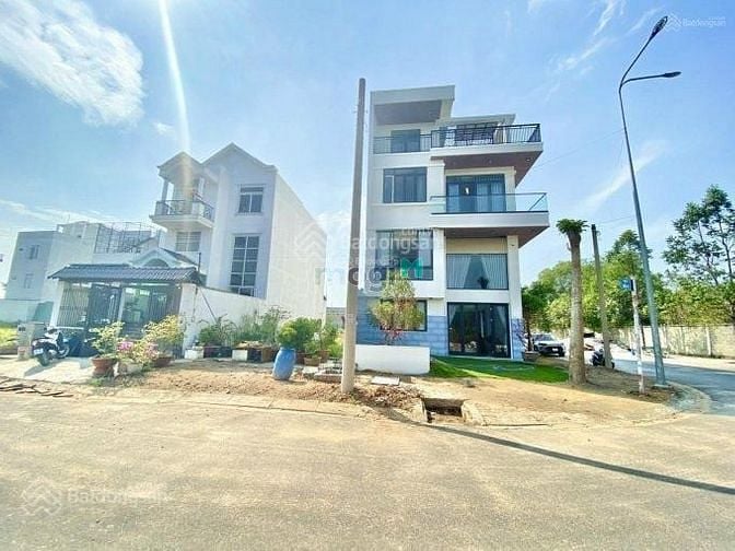Hình ảnh Bán lô đất góc đẹp hẻm xe tải 7m Hương Lộ 2. Bình Tân